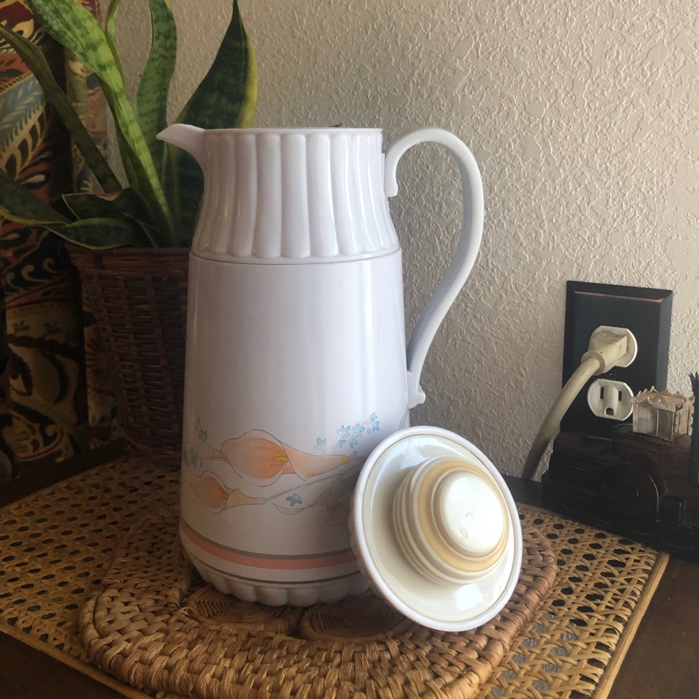 Vintage Interpur Calla Lily Floral Insulated Thermos Pitcher/Carafe